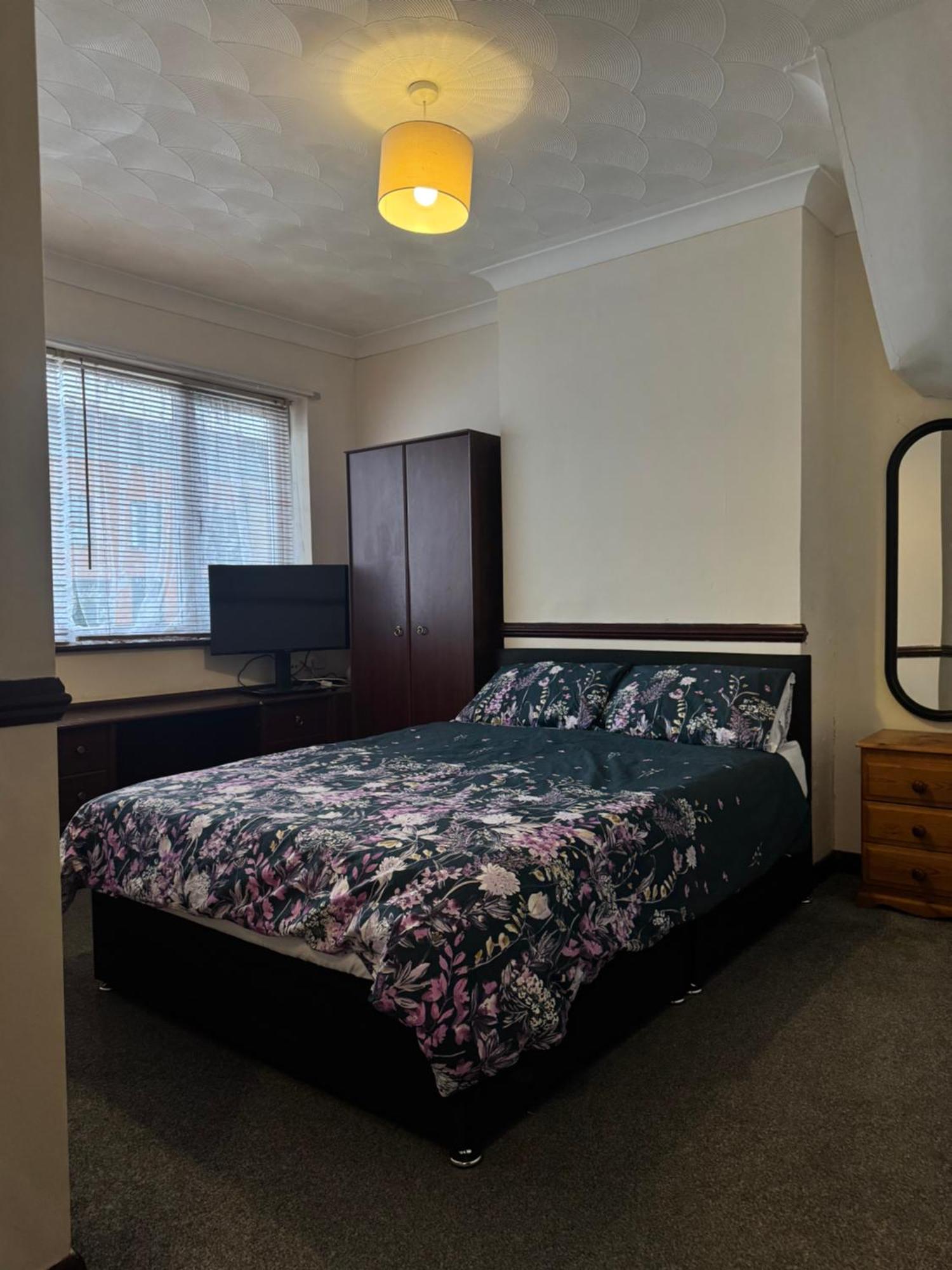 Jxb Homes - Lovely And Spacious Rooms Cliftonville المظهر الخارجي الصورة